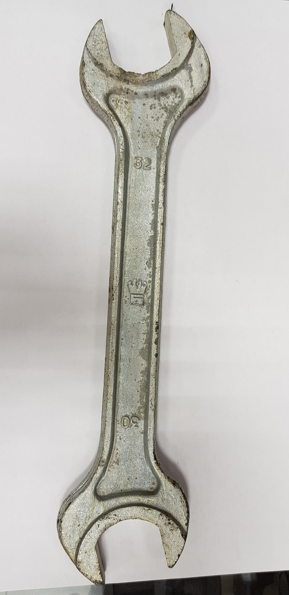 Ключ гаечный  рожковой на 30-32